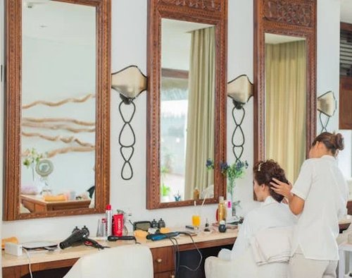 Beauty Salon