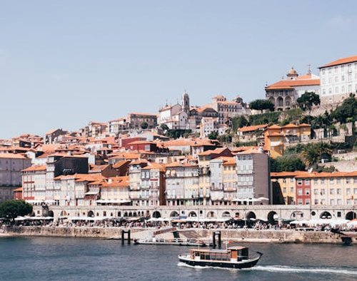 Hotels & Hostels